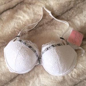 🆕 VS 5-Way Convertible Bra 🌸